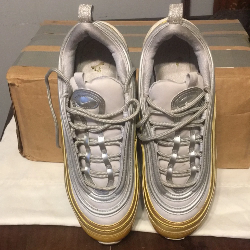 Nike Women's Silver and Gold Air Max 97 Sneakers - Picture 4 of 14